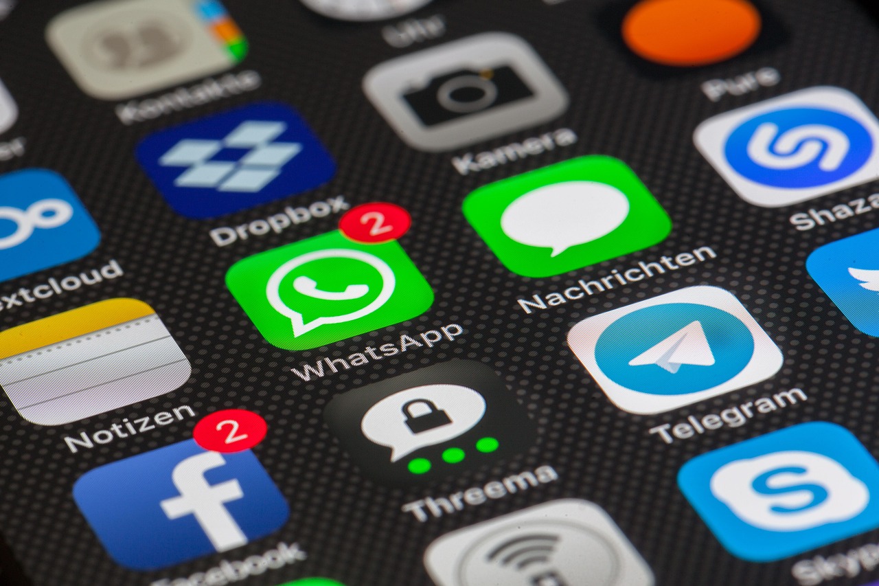 ce inseamna dispozitive asociate whatsapp